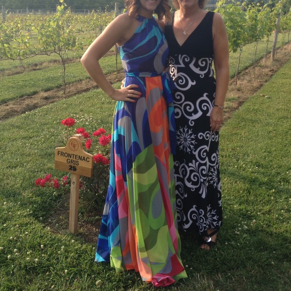 beautiful flowy maxi dresses